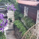 Къща за гости планински здравец 3*